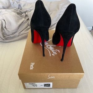 Christian Louboutin So Kate 120